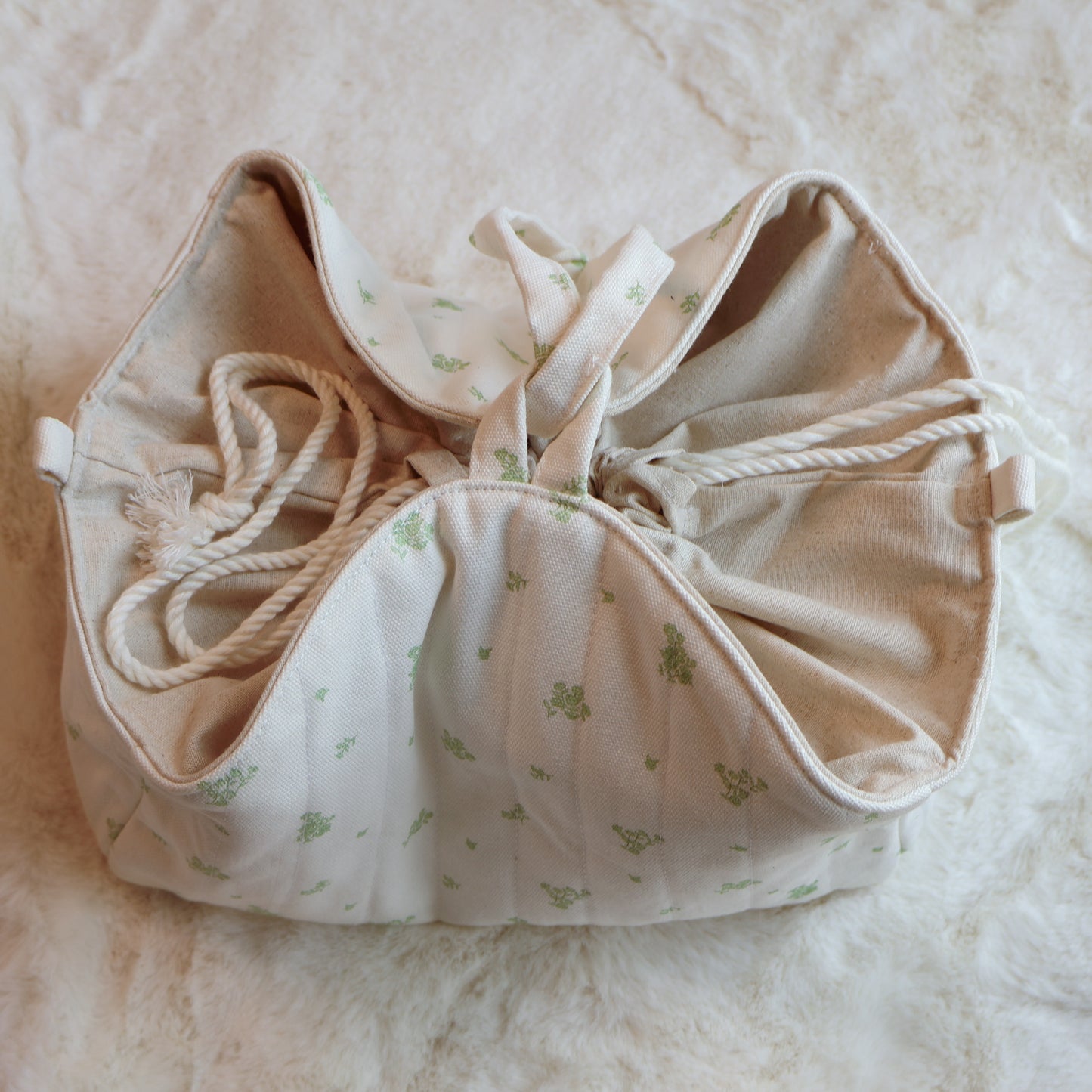 Lush Meadow "Bagskette"