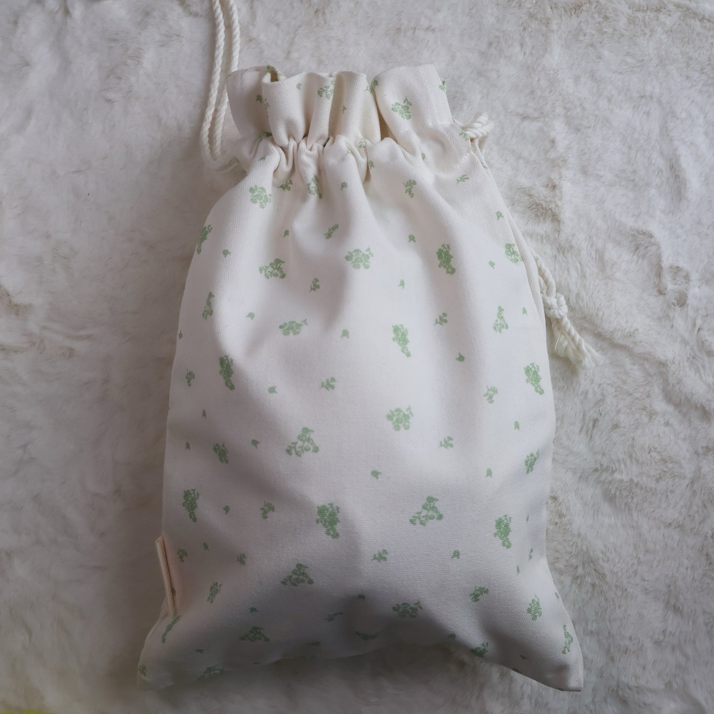 Lush Meadow Yarn Bag
