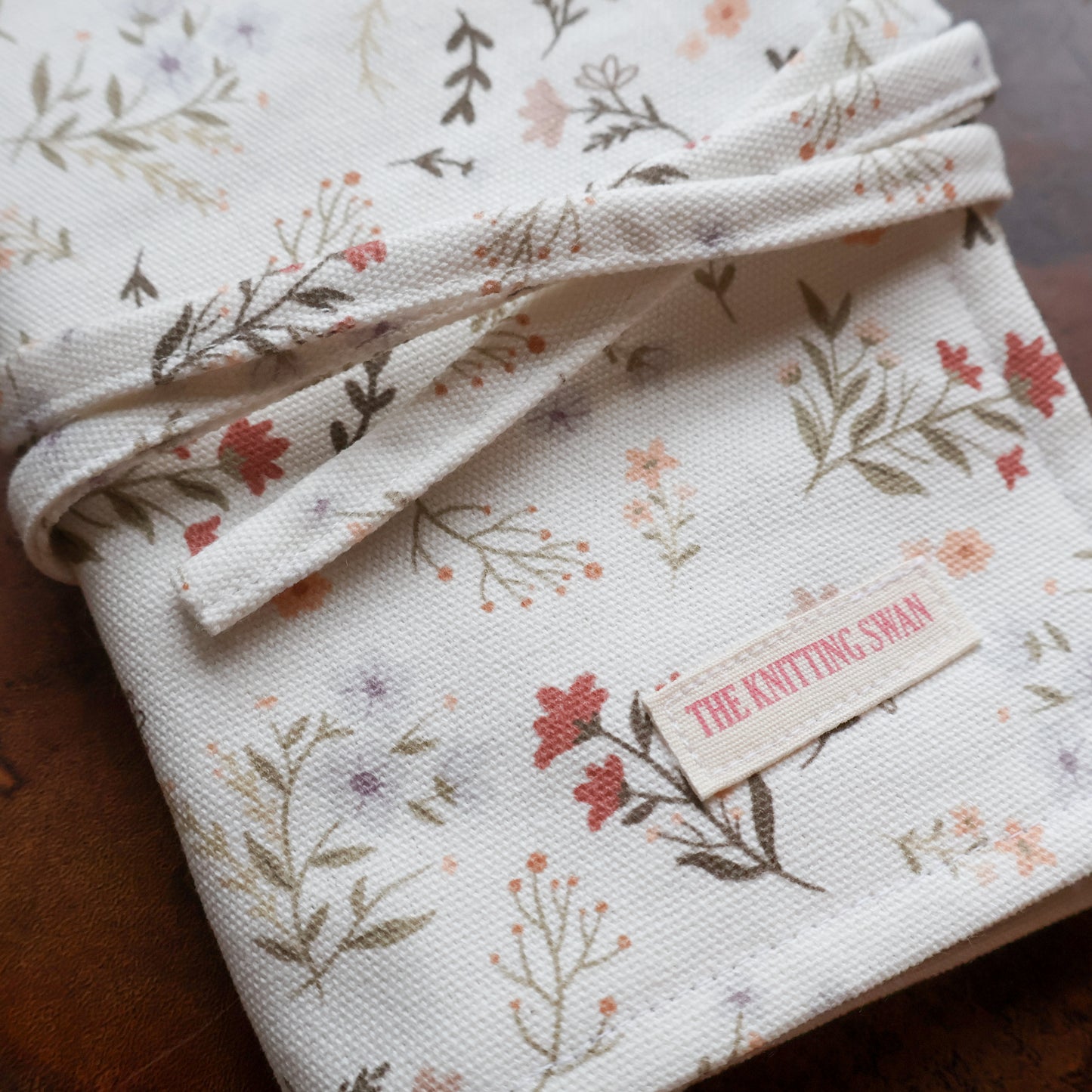 Autumn Needle Case